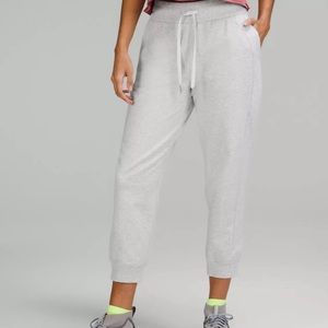 Lululemon Scuba High Rise Crop Pants